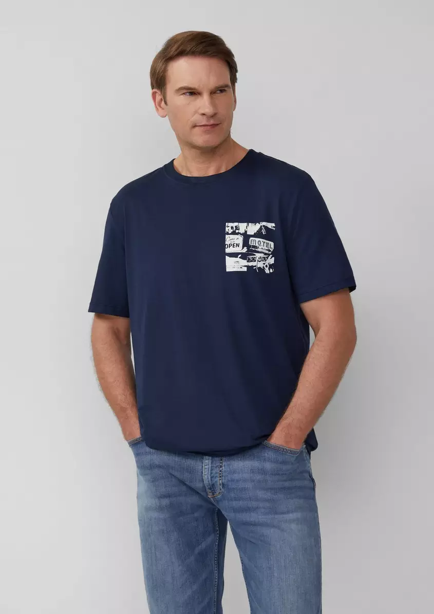 T-Shirt mit Artwork