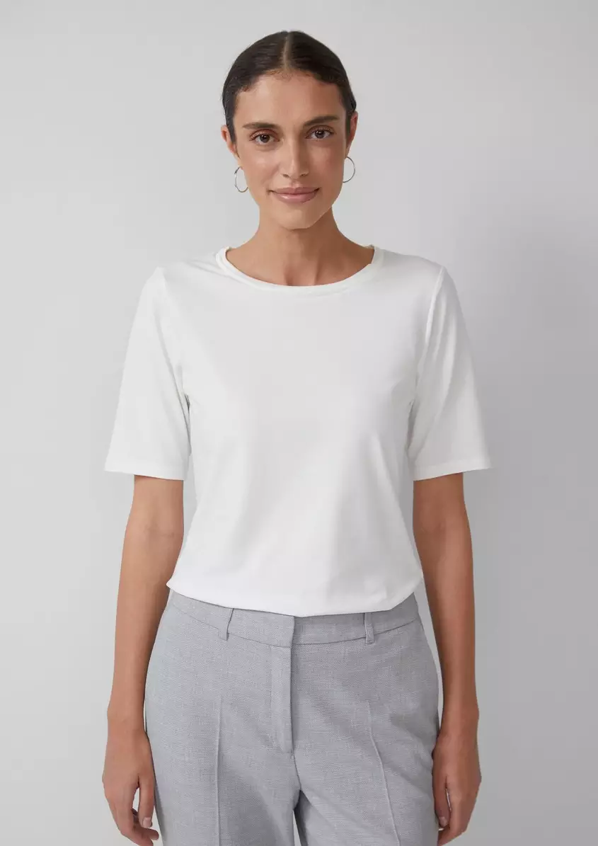 T-Shirt aus Baumwollmix mit Satindetail am Ausschnitt