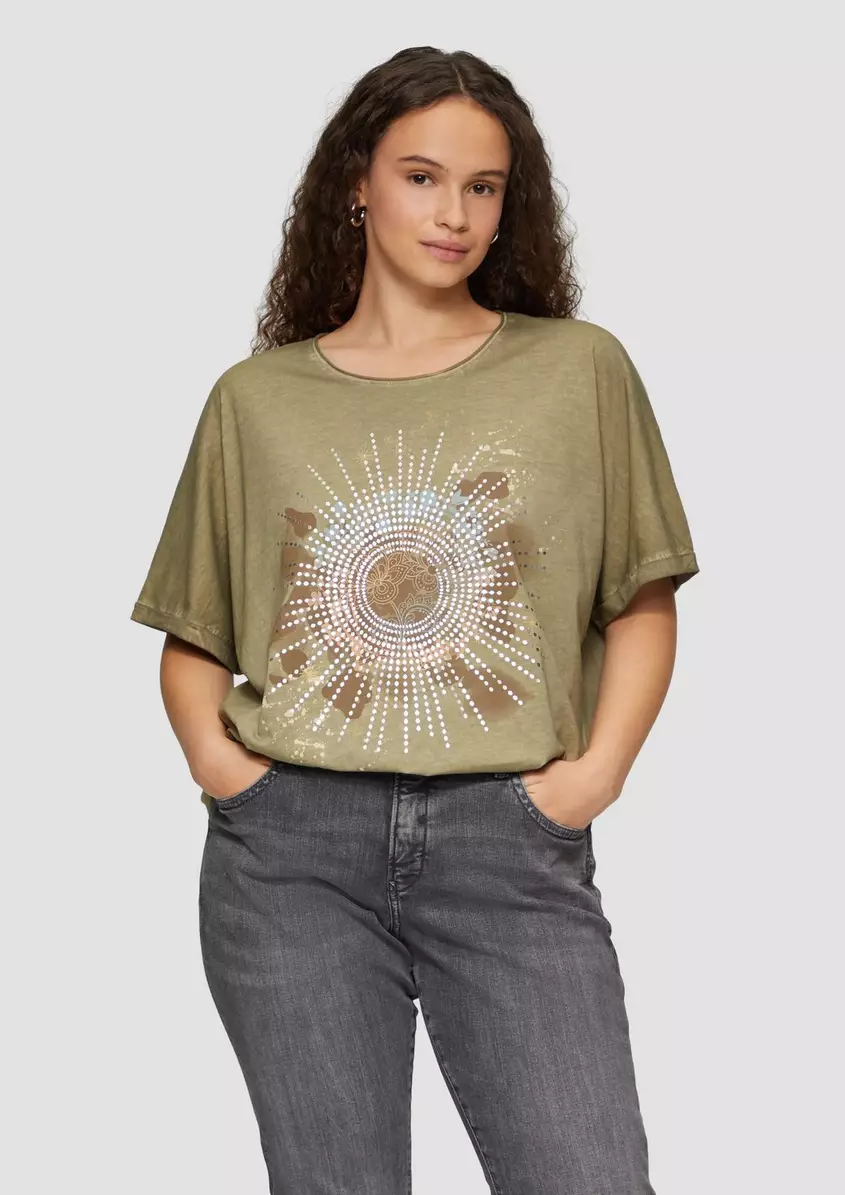 Oversize Shirt in gewaschener Optik mit Metallic-Frontprint