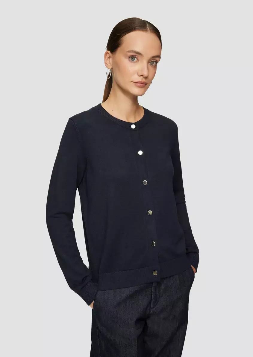 Strickjacke aus Viskosemix mit dekorativen KnÃ¶pfen
