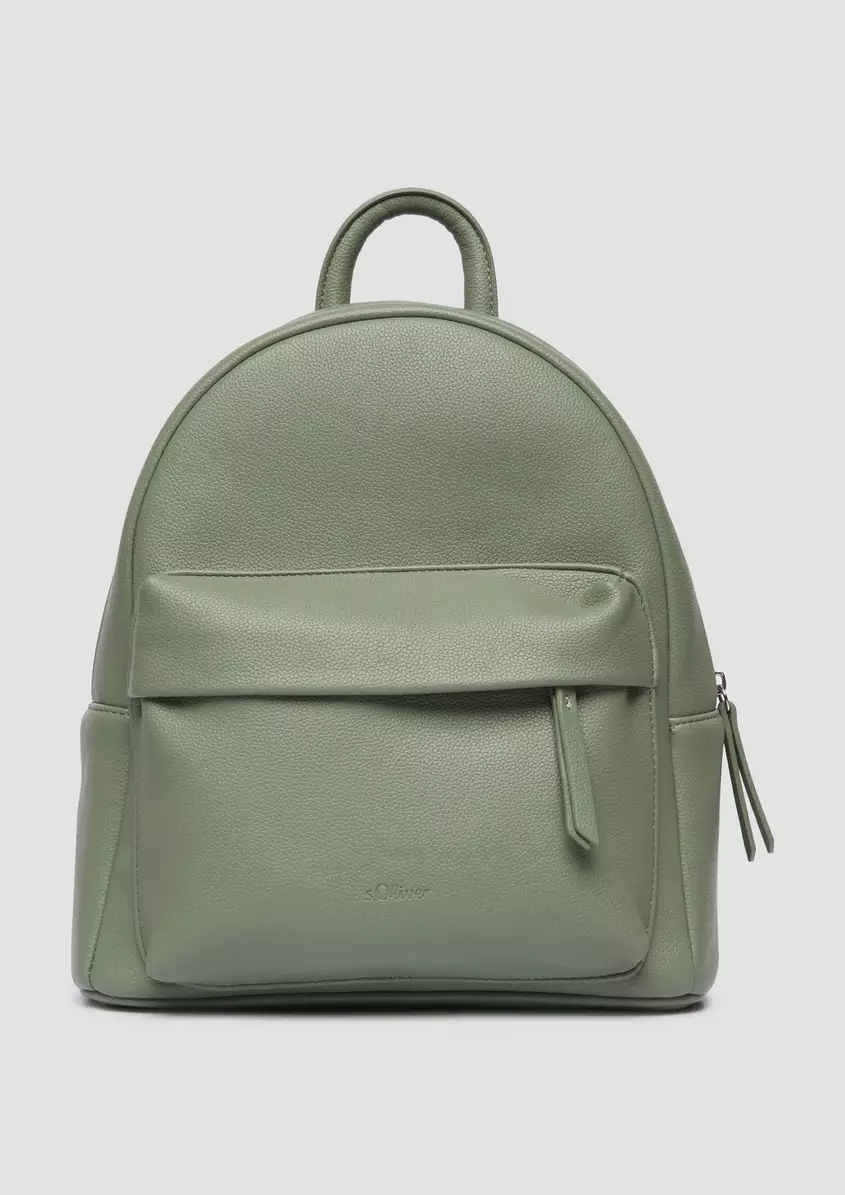 Hochwertiger Lederrucksack mit Logo-PrÃ¤gung und lÃ¤ngenverstellbarem Schulterriemen