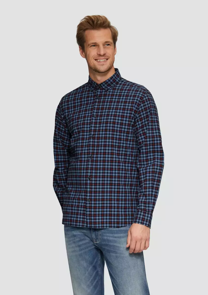 Regular Fit: Kariertes Hemd mit Button-Down-Kragen