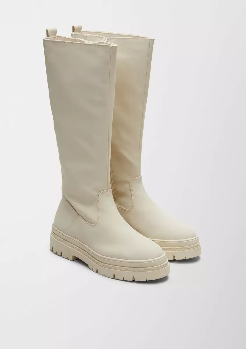 Stiefel in Leder-Optik