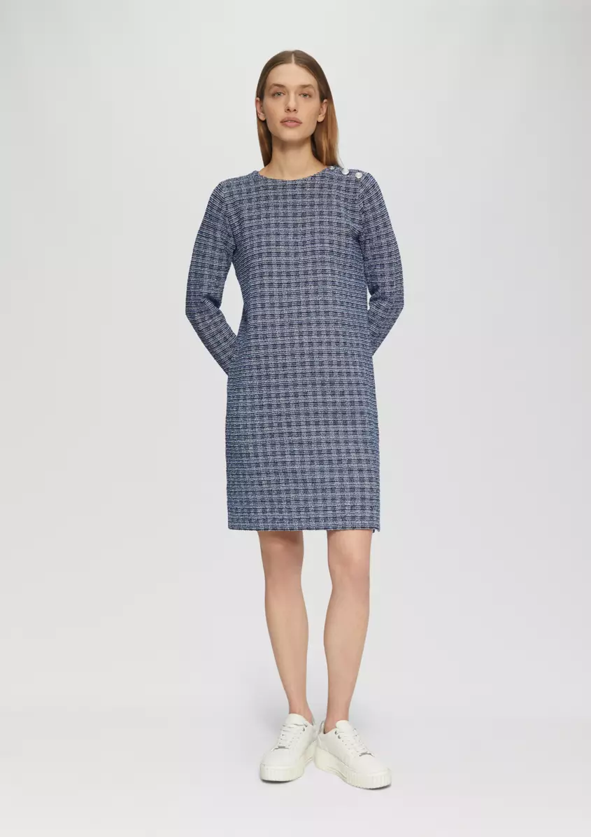 Kurzes BouclÃ©-Kleid mit ZierknÃ¶pfen