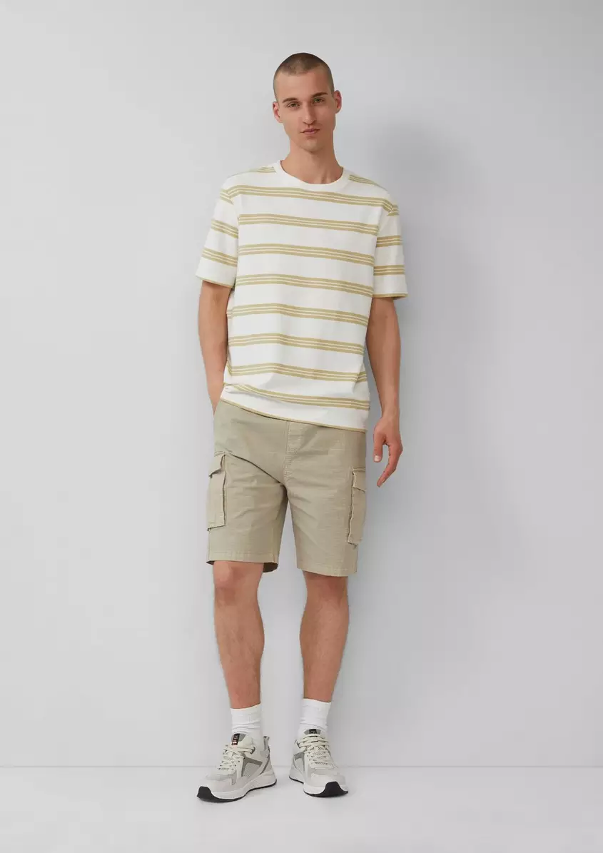 Cargo-Short aus strukturierter Ware