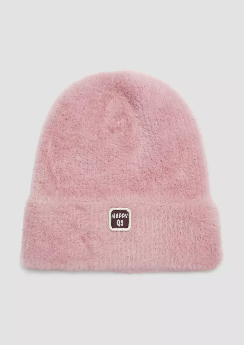 Flauschige MÃ¼tze mit Umschlag und Logopatch