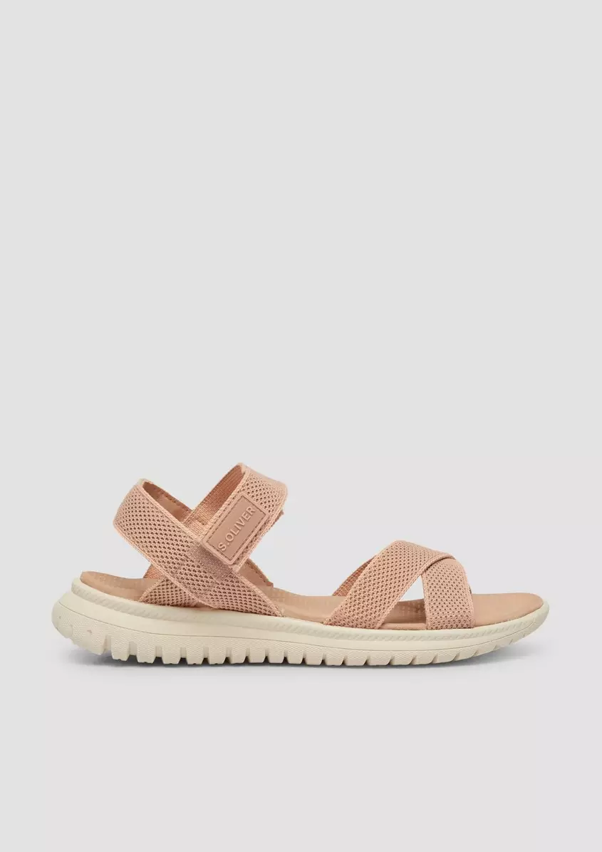 Sandalen mit Klettverschluss