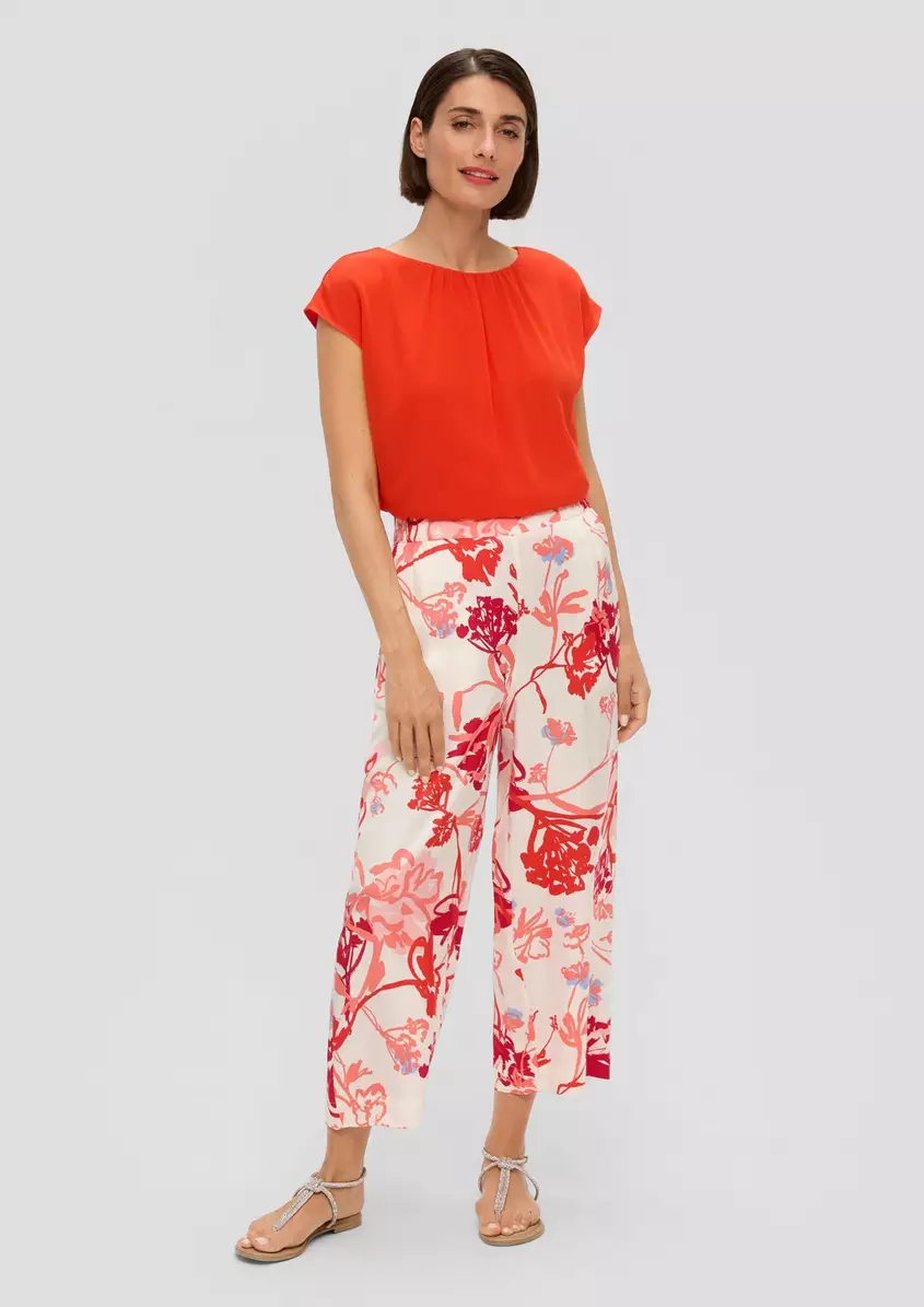 Regular: Satinhose mit weitem Bein